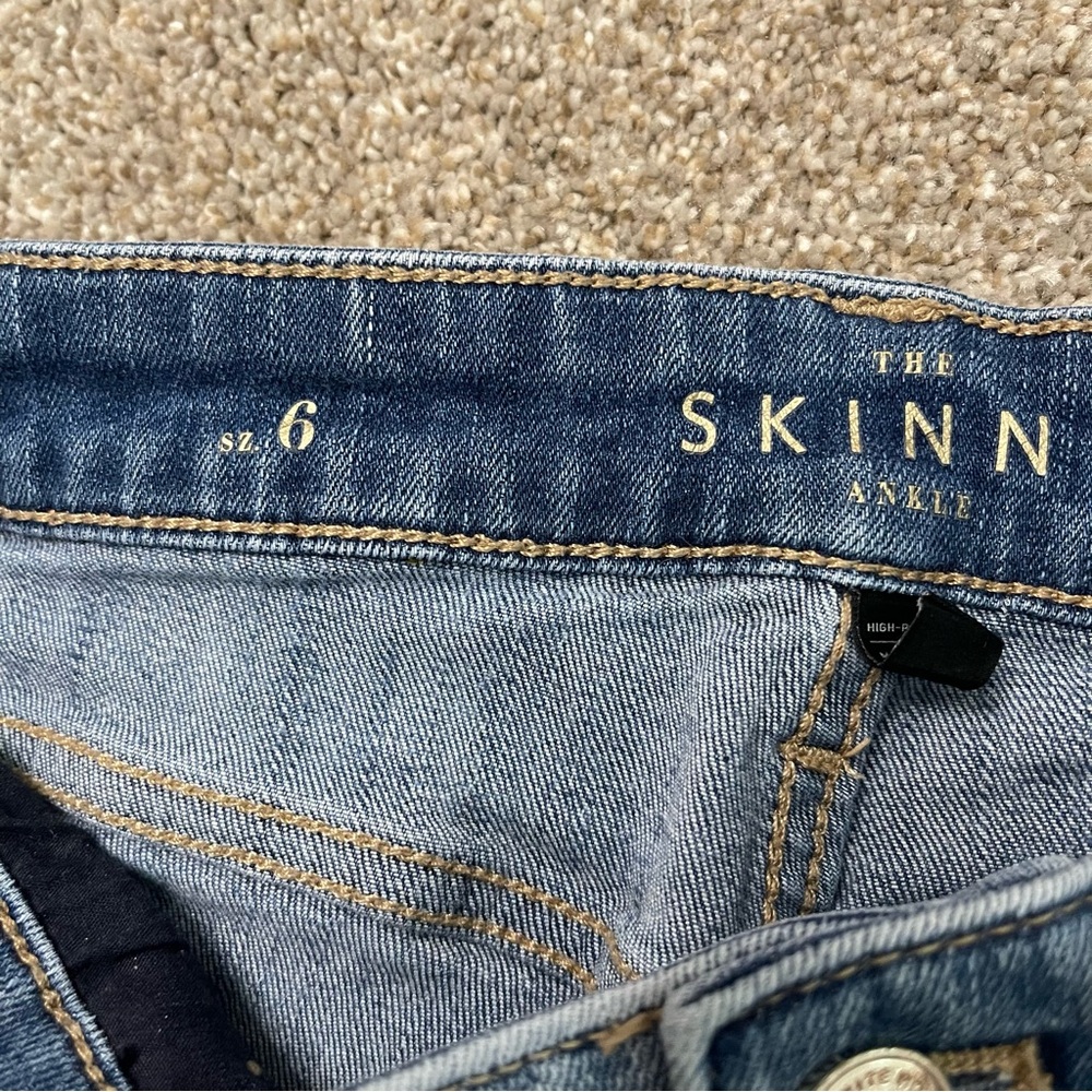 White House Black Market "The Skinny Ankle" Denim Jeans - Picture 5 of 7